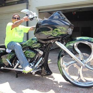 Meet your Posher, Laroy